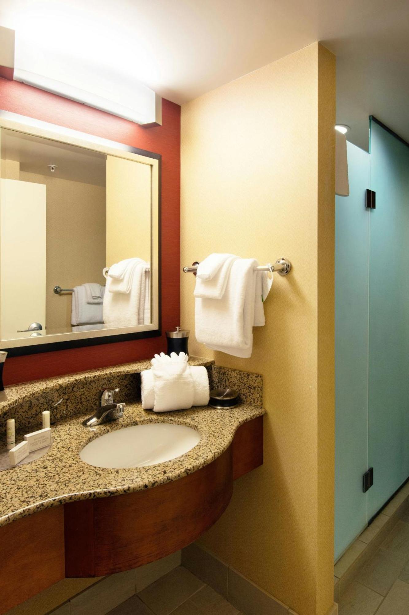Courtyard By Marriott Canton North Canton Extérieur photo